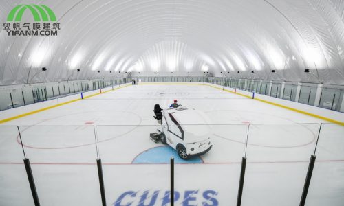 气膜滑雪馆给你带来意想不到的惊喜！